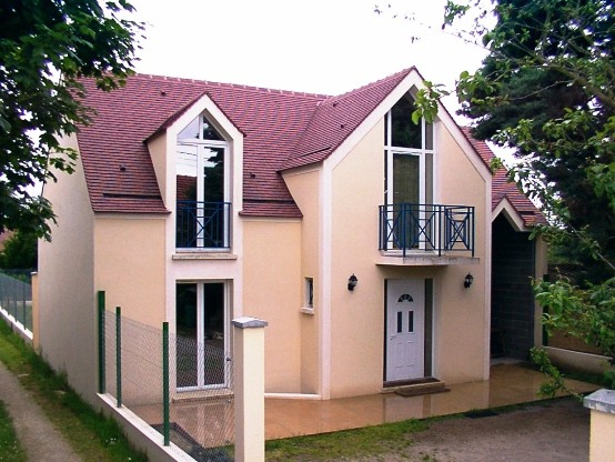 maison_av_2002.jpg